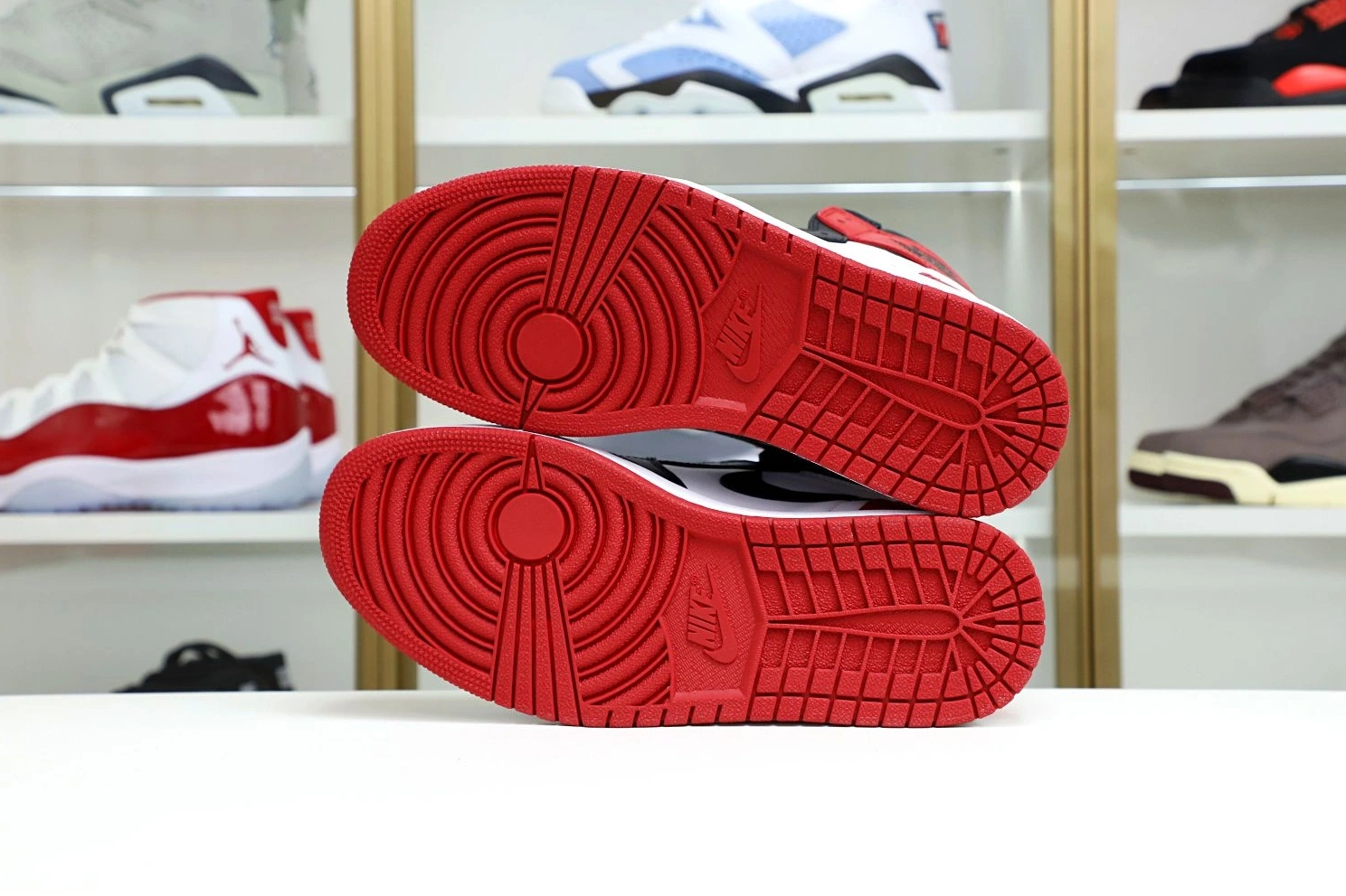 1 Jordan Air Fashionable Kimikick Retro Toe Black 1962 (2016) 0110